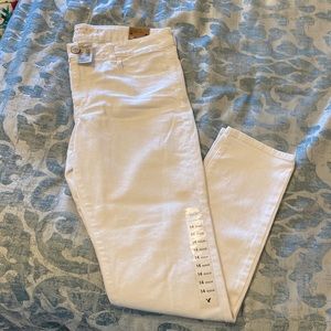 American Eagle White Jegging